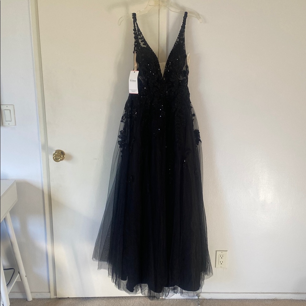 NWT BLACK SEQUIN LACE GOWN Size 4 BY JJS HOUSE - Picture 2 of 13